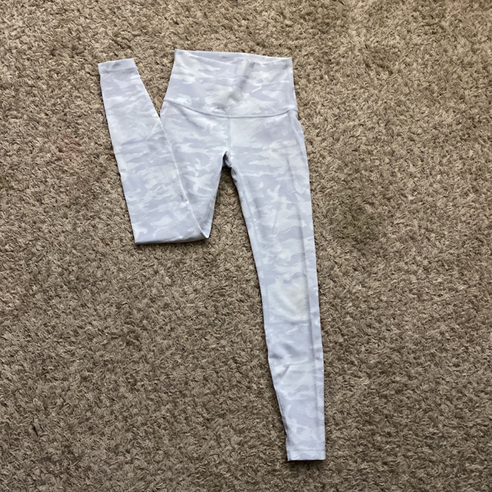 Lululemon Wunder Under Super High-Rise Tight *Luxtreme 28"